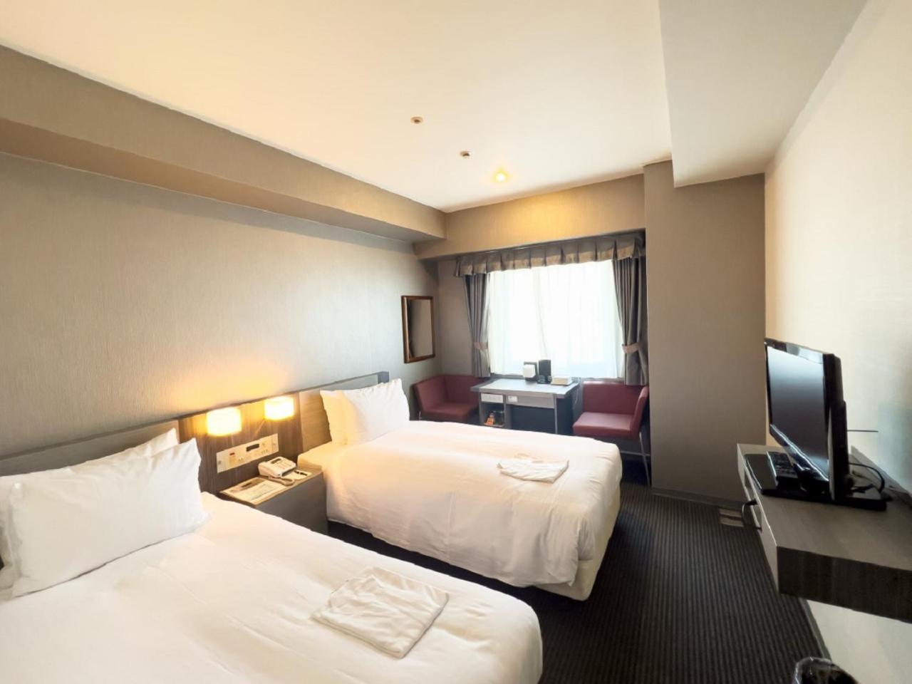 ホテルレイクアルスターアルザ泉大津 Izumioci Kültér fotó